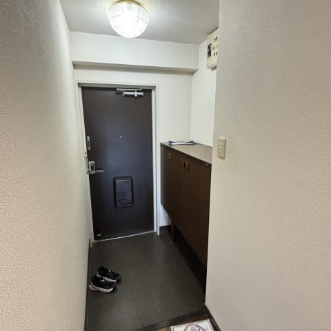 メロデイハイム枚方公園の玄関