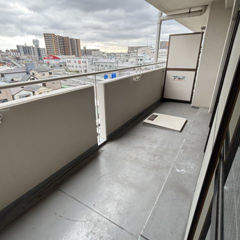 メロデイハイム枚方公園のバルコニー