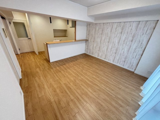 レインボー豊明の居間・リビング|居間です