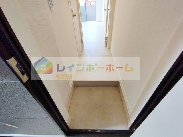 Le Calmeの玄関