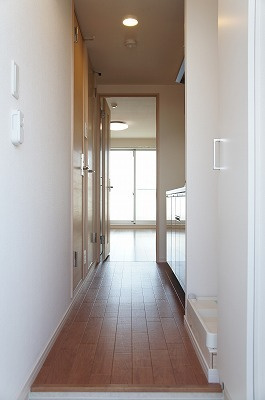 【玄関】 | リブリ・エスペランサ | ゆったりとした玄関です