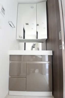 【独立洗面台】 | エステムコート新梅田