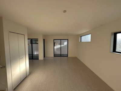 【居間・リビング】 | 南区御幸西2丁目新築戸建