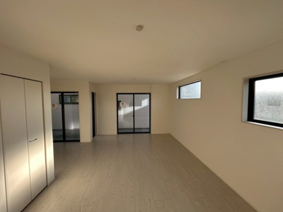 【居間・リビング】 | 南区御幸西2丁目新築戸建