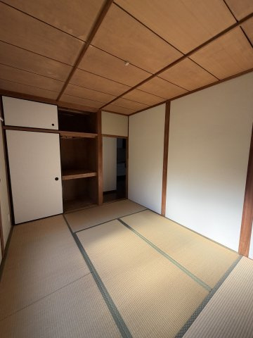 千守町2丁目貸家の和室