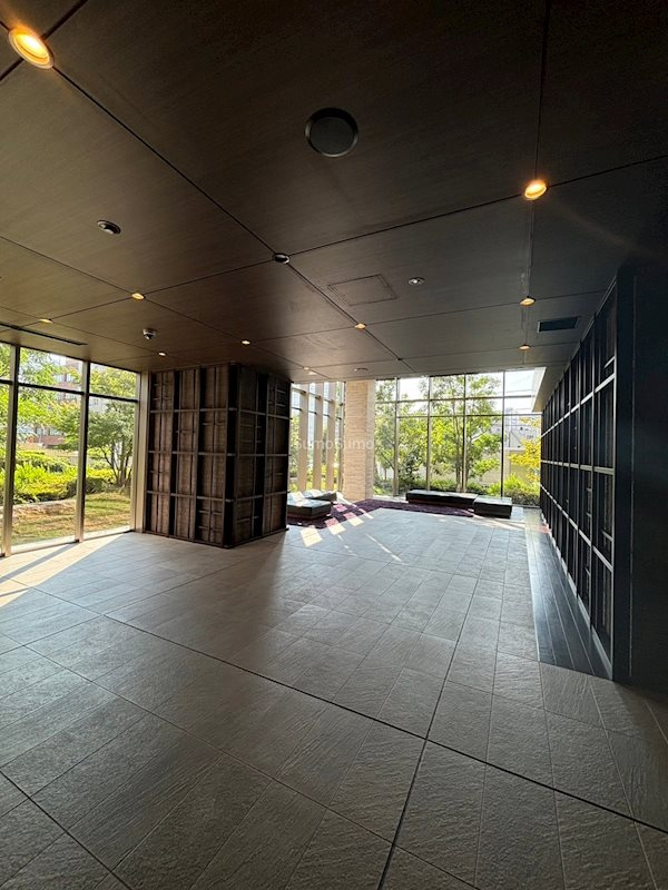 阿波座ライズタワーズフラッグ46のロビー