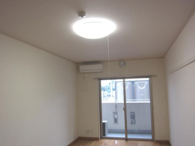 【居間・リビング】 | アグリふじみ野 | こちらの居間で趣味の時間をお楽しみください