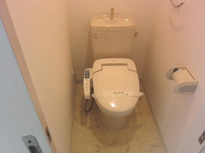 【トイレ】 | アグリふじみ野 | 落ち着いた色調のトイレです