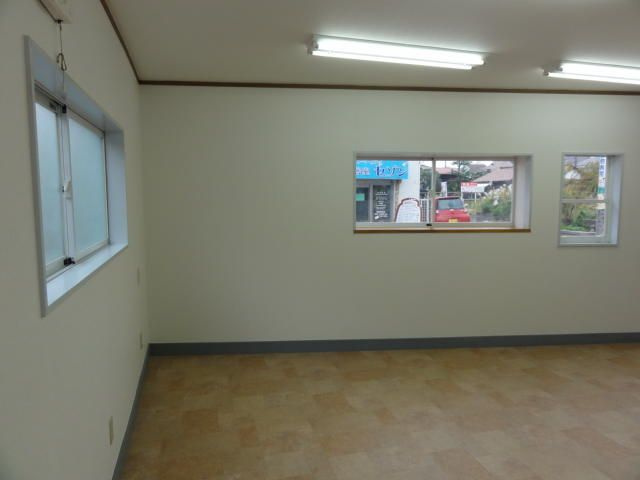 香川店舗事務所
