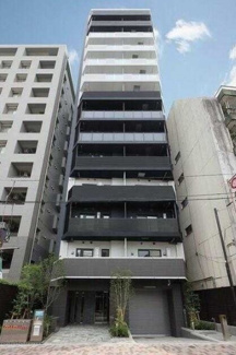 【外観】 | 鉄筋コンクリート造のがっちりとした建物。