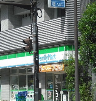 LiveFlat高田馬場の周辺