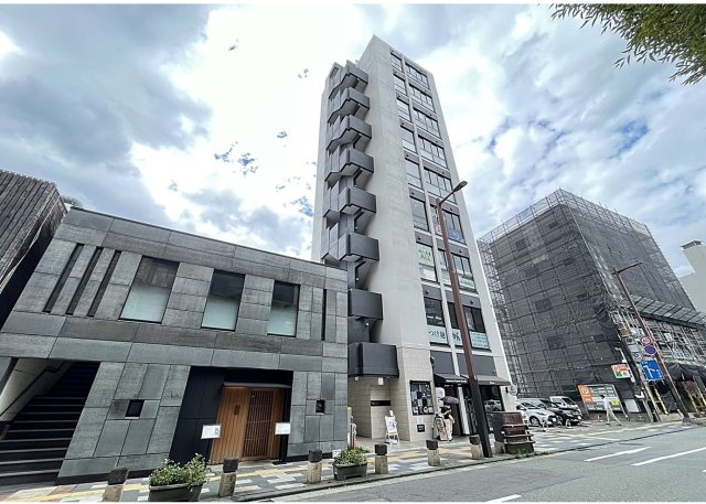 福岡市博多区住吉１丁目のビルの外観