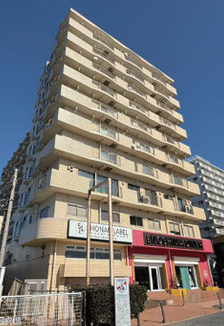 ライオンズマンション片瀬江ノ島の外観