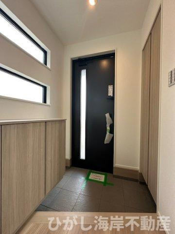 藤沢市城南５丁目　新築戸建　全16棟の玄関|玄関