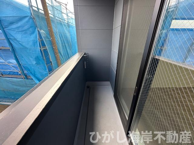 藤沢市城南５丁目　新築戸建　全16棟の構造・工法・仕様|バルコニー　