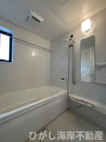 藤沢市城南５丁目　新築戸建　全16棟の浴室|一坪タイプのユニットバス