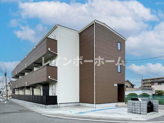 キャメル大宮西