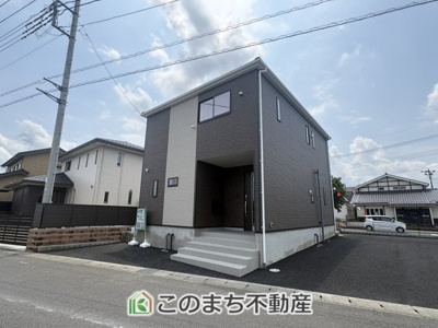 【前面道路含む現地写真】 | CRADLE GARDEN栃木市河合町　第1　1 | 前面道路が広いので、陽当り・解放感◎になっております！