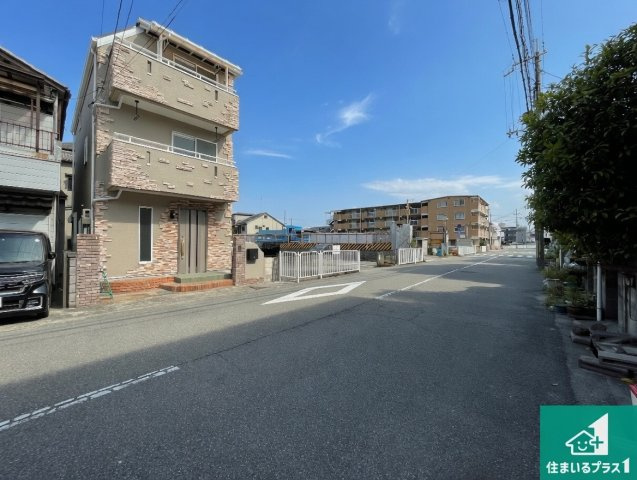 尼崎市南武庫之荘　中古一戸建ての前面道路含む現地写真|車通りの少ない前面道路！お子様がいらっしゃるご家族でも安心！