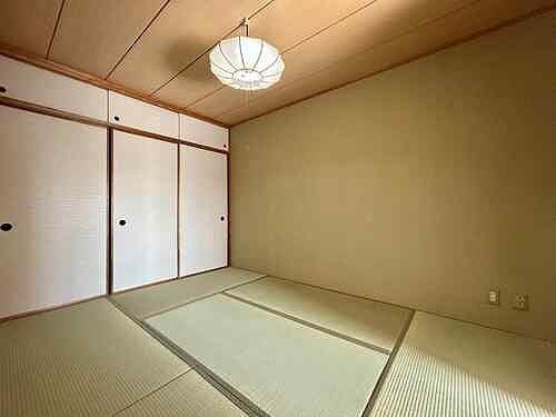 ライオンズマンション武蔵砂川第２のその他|和室