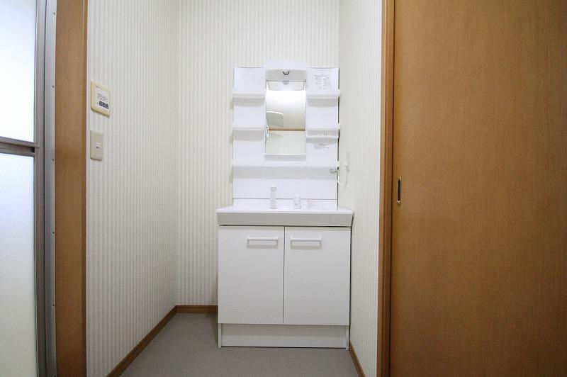 秋桜　　刈谷市近郊の賃貸ならクラスホーム刈谷店の洗面所|同物件の別部屋になります。