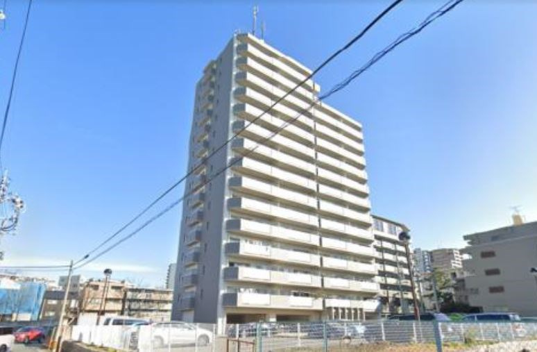 ウェルフォート幸川の外観