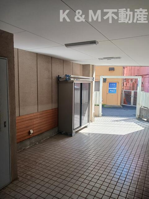 セントラルパレスのロビー|建物の内部です