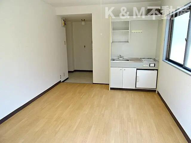 セントラルパレスの居間・リビング|ゆったり過ごせるリビングです