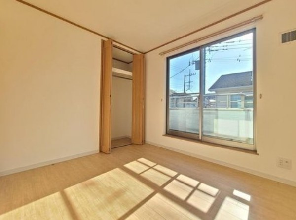 【中古】川越市仙波町中古住宅の洋室|2F 4.8帖洋室です☆