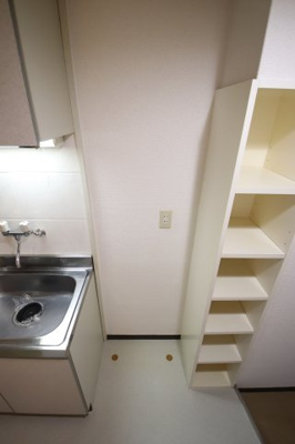 【その他】 | 白鷺TKハイツ1号館 | 冷蔵庫スペース