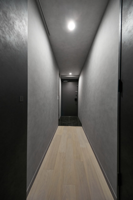 【玄関】 | アリビオ学芸大学 | ※写真は同タイプ住戸です。