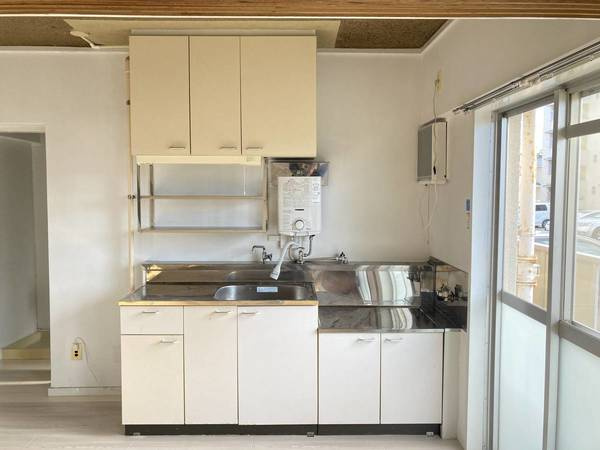 ビレッジハウス大穂2号棟のキッチン|ビレッジハウスの同一物件・同一タイプの間取りの写真です