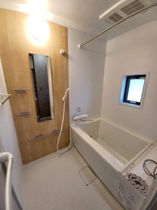 ゆったり過ごせるお風呂です