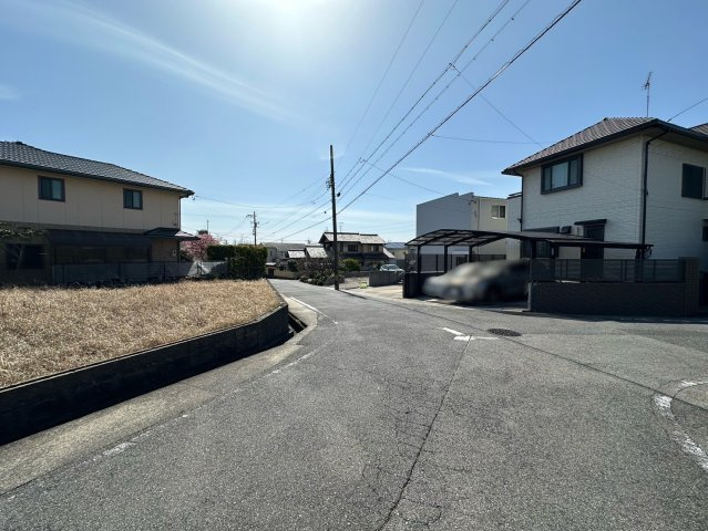 名東区貴船3丁目土地の前面道路含む現地写真|北東側前面道路