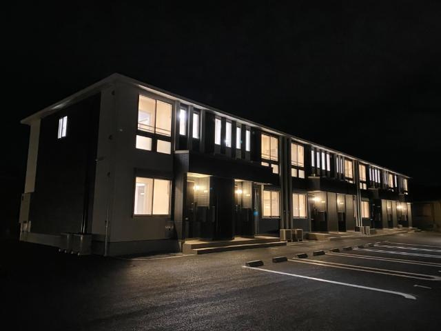 ステラートⅡの外観|外観写真（夜）