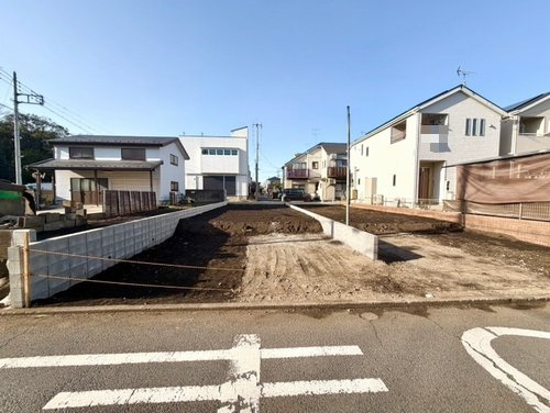 【前面道路含む現地写真】 | 【仲介手数料０円】相模原市中央区陽光台5丁目　新築一戸建て | 相模原市中央区陽光台5丁目　新築一戸建て