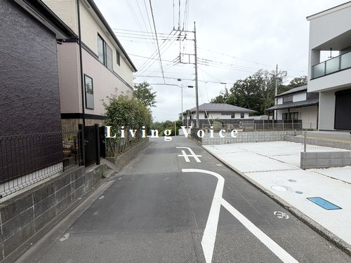 【仲介手数料０円】相模原市中央区陽光台5丁目　新築一戸建ての前面道路含む現地写真|相模原市中央区陽光台5丁目　新築一戸建て