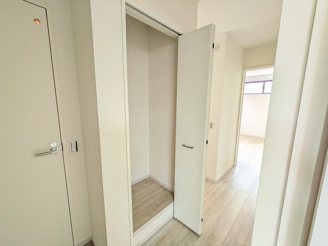 八王子市　東浅川町　新築一戸建て　８期の収納|～2階ホール収納～