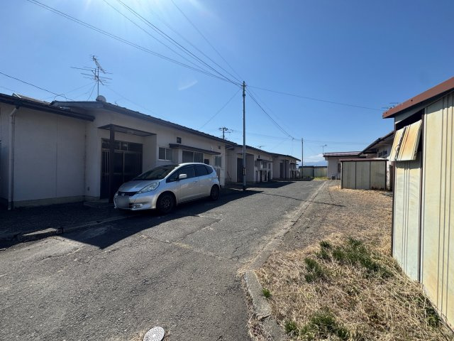 想定年間賃料151万　想定利回り8.1％　木造の外観