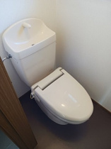 シンプルで使いやすいトイレです