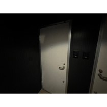 毎日通る玄関はこちらです