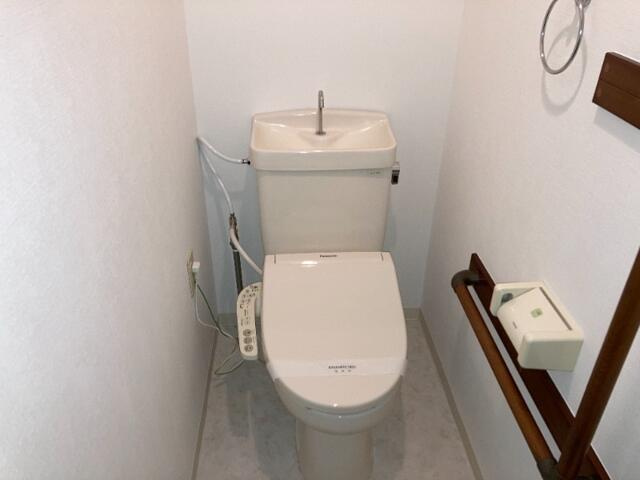 メゾンベールのトイレ
