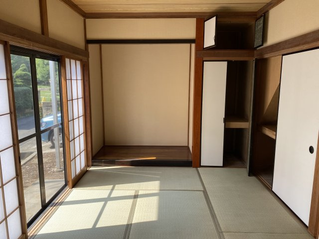 ハウスオカザキ神立の和室|落ち着く畳の和室です