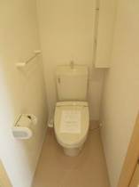 ゆったりとした空間のトイレです