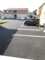 駐車場に車を止められます