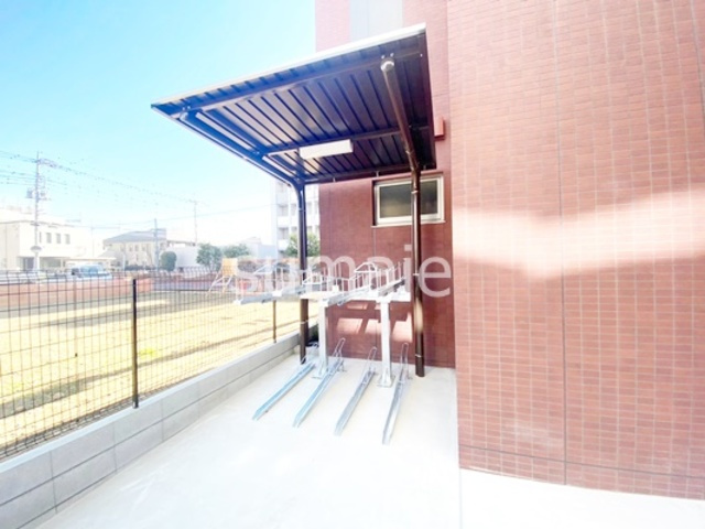 SNOW MAINTAINのその他共用部分|駐輪場！