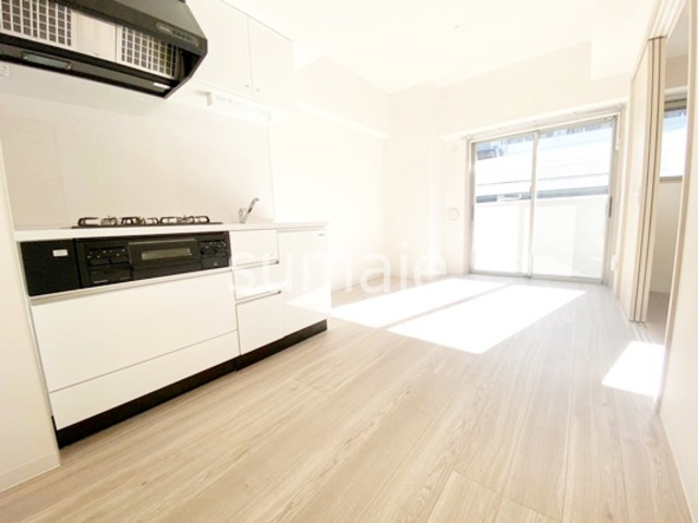 SNOW MAINTAINの洋室|日当たり良好のリビング！