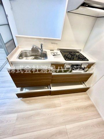 グランドール垂水のキッチン|キッチン下収納