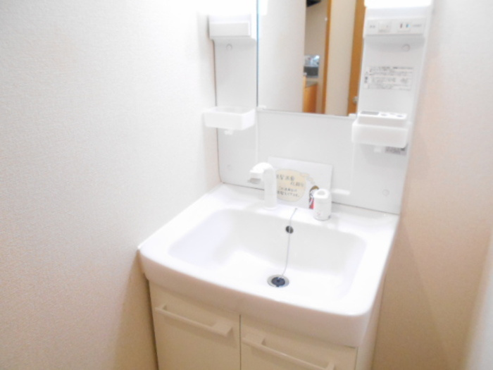 グランドゥールの独立洗面台|103 洗髪洗面化粧台