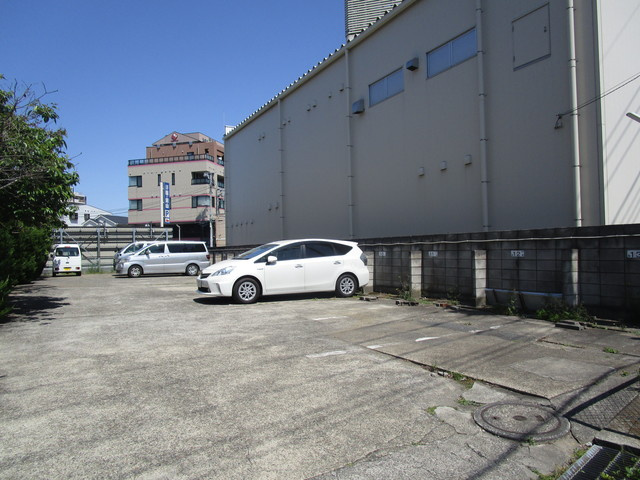 加藤コーポラスの駐車場